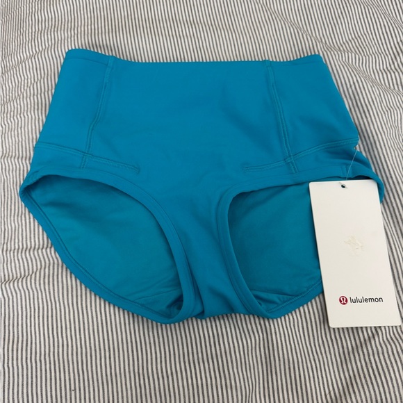 Lululemon Swift Speed Race Brief - Picture 1 of 3
